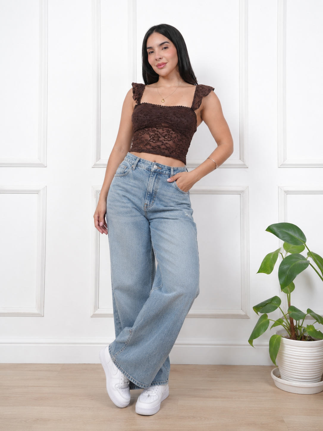 Top Glam Lace Deluxe
